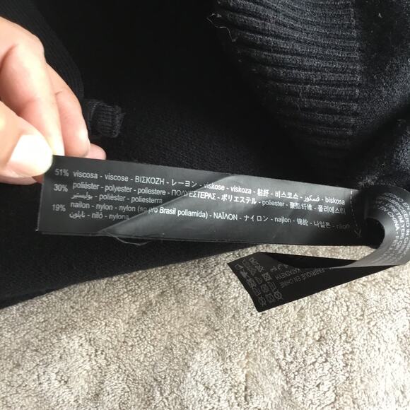 Zara Knit Black Cropped Hoodie Sweatshirt Rhinestone Embellished Sleeves Sz M - Picture 7 of 7